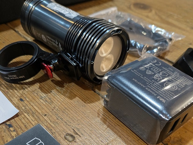 Exposure Race 19 Gun Metal Black 2650 lumens